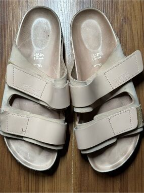 Birkenstock Uji Nubuck/suede Leather Sandal Beige